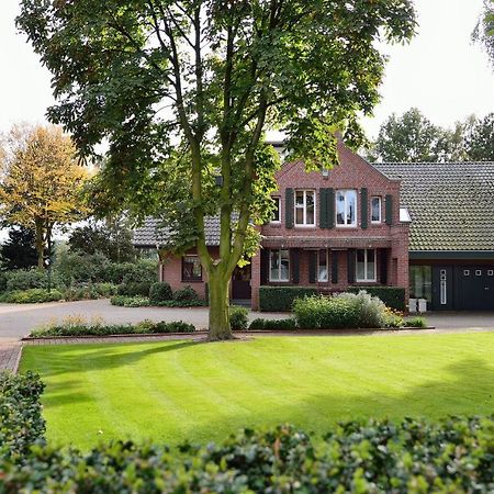 Grosse Ferienwohnung, Auf Bauernhof Mit Ponys Und Pferden, Laendlich Und Ruhig, Naehe Duemmer See Holdorf Exteriér fotografie