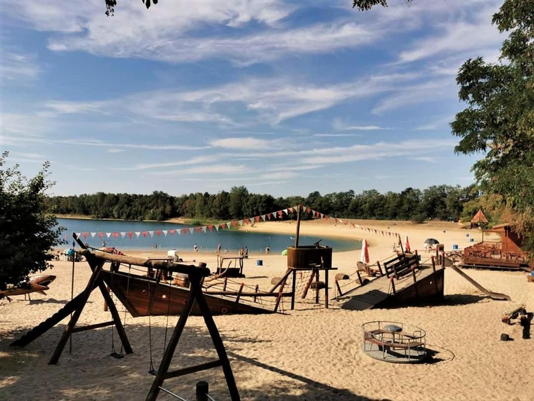 Grosse Ferienwohnung, Auf Bauernhof Mit Ponys Und Pferden, Laendlich Und Ruhig, Naehe Duemmer See Holdorf Exteriér fotografie
